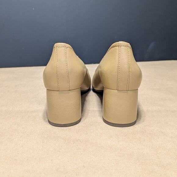 Vionic Carmel Tan Leather Block Heels Slip On Womens 7 Round Toe Officewear Corp - Picture 4 of 6